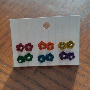 14 pairs of earrings